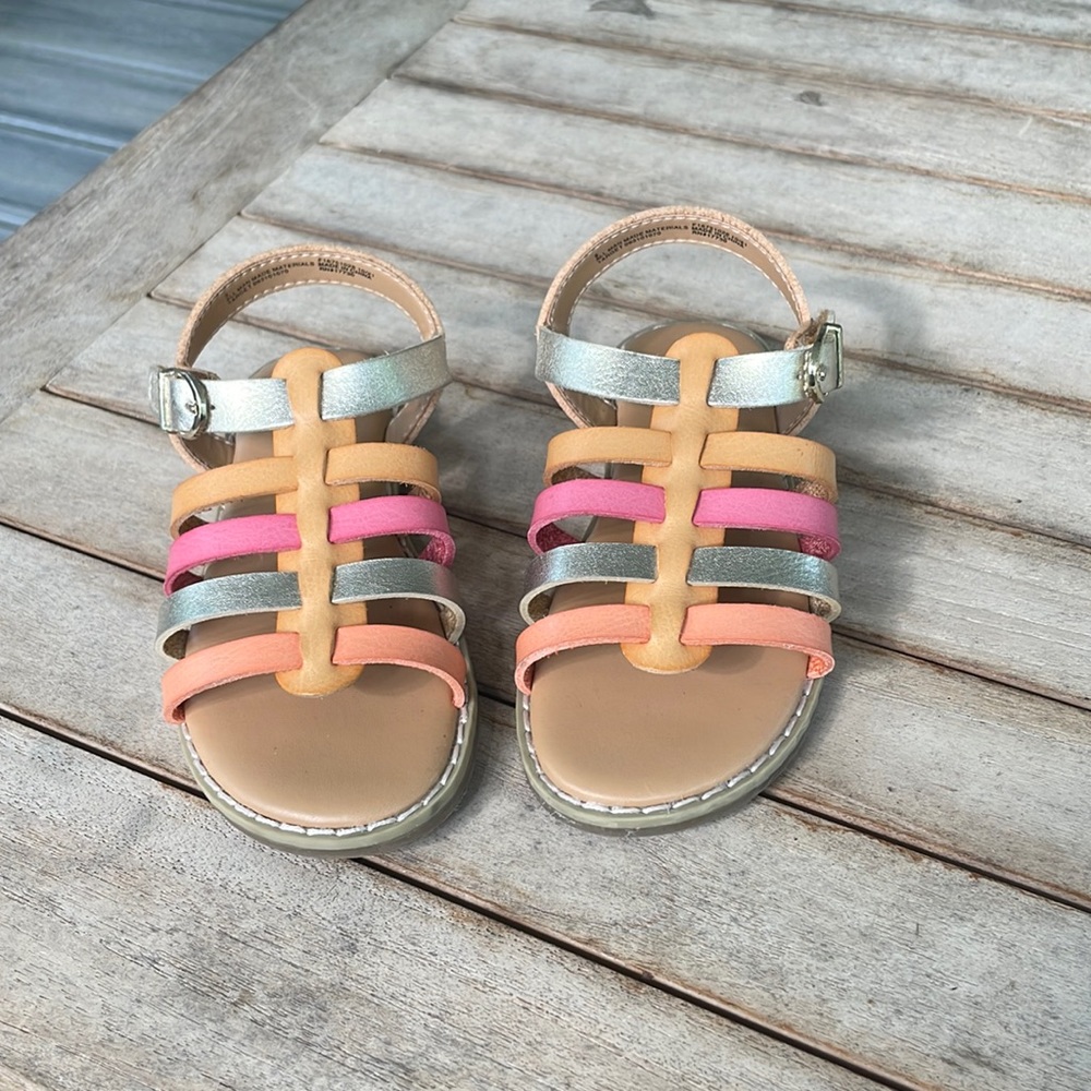 Adorable pink and gold ombre strappy cat & Jack sandals size 9